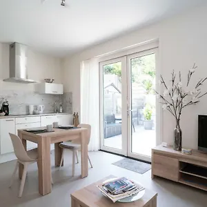  Appartement Santvort Luxury With Private Parking